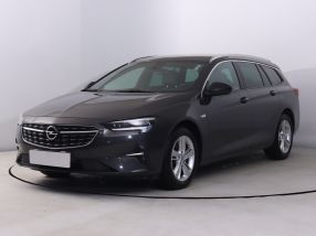 Opel Insignia - 2021