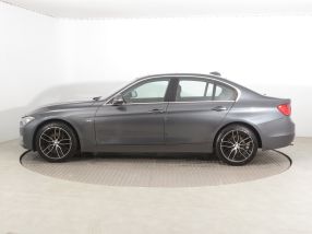 BMW 3 - 2013