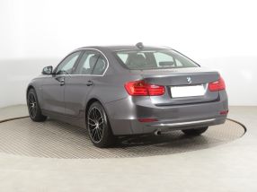 BMW 3 - 2013