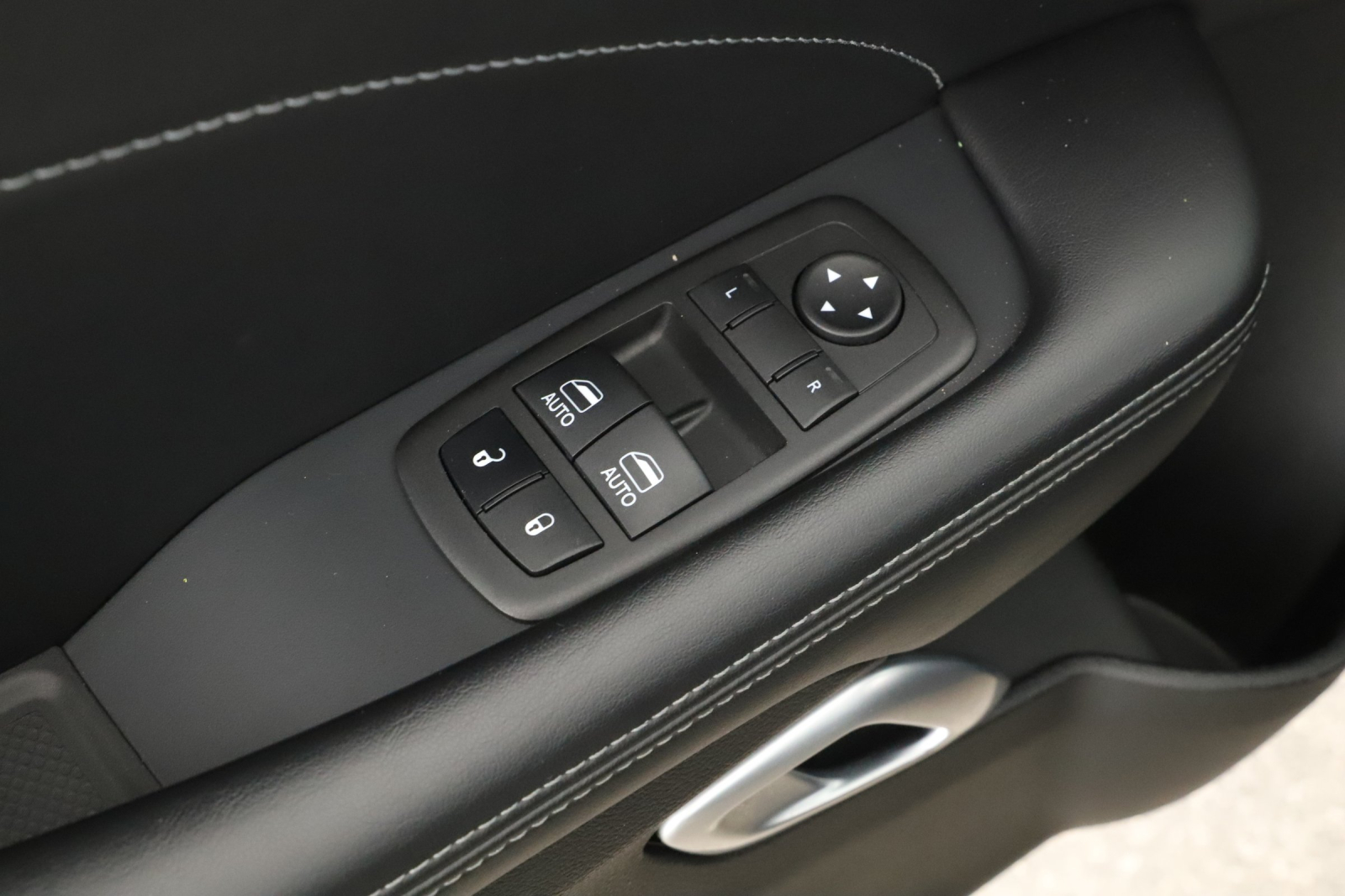 Dodge Challenger - 2023