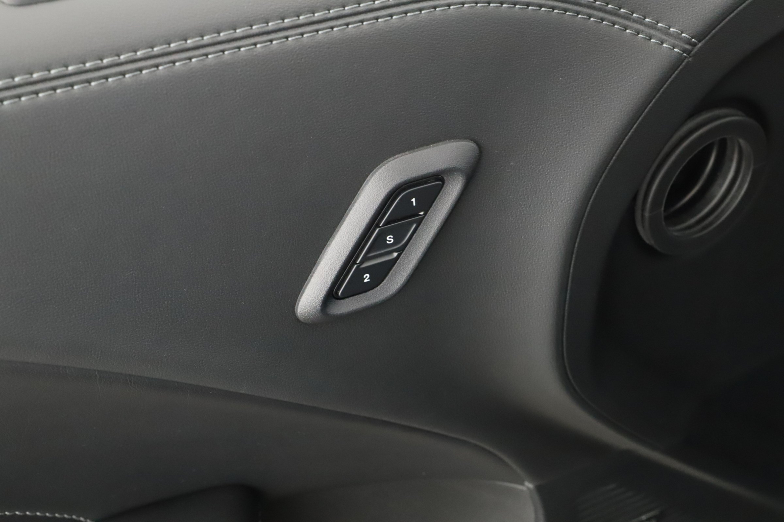 Dodge Challenger - 2023