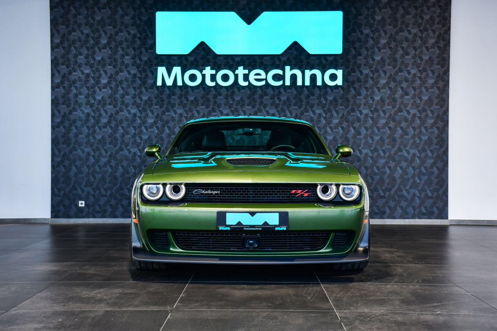 Dodge Challenger