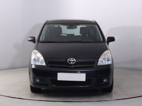 Toyota Corolla Verso - 2004