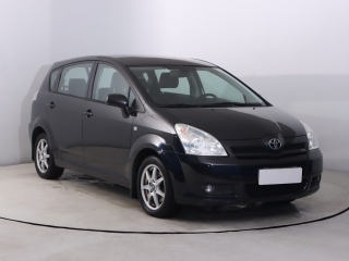 Toyota Corolla Verso, 2004