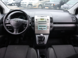 Toyota Corolla Verso 2004