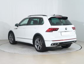 Volkswagen Tiguan - 2022