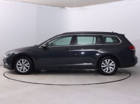 Volkswagen Passat - 2015