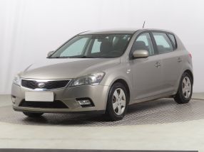 Kia Ceed - 2010