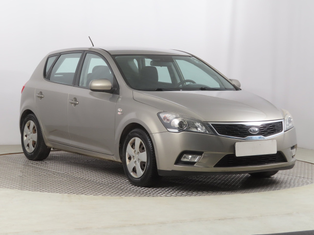 Kia Ceed 2010