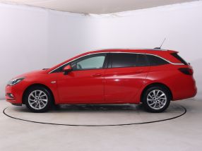 Opel Astra - 2017