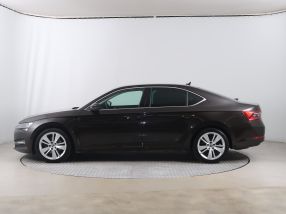 Skoda Superb - 2019