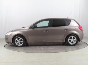 Kia Ceed - 2009