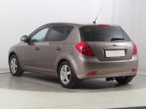 Kia Ceed - 2009