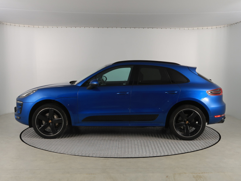 Porsche Macan, 2016