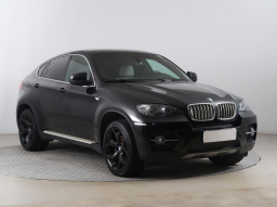 BMW X6 2011