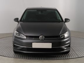 Volkswagen Golf - 2017