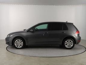 Volkswagen Golf - 2017
