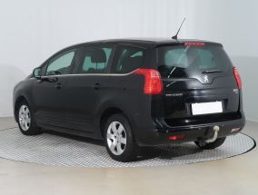 Peugeot 5008 - 2013