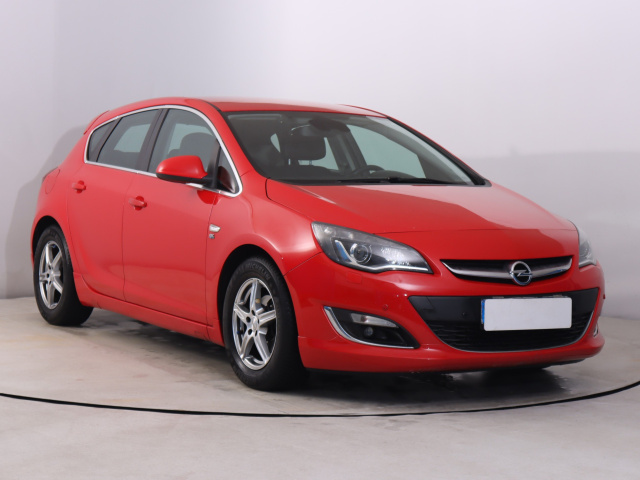 Opel Astra 2013