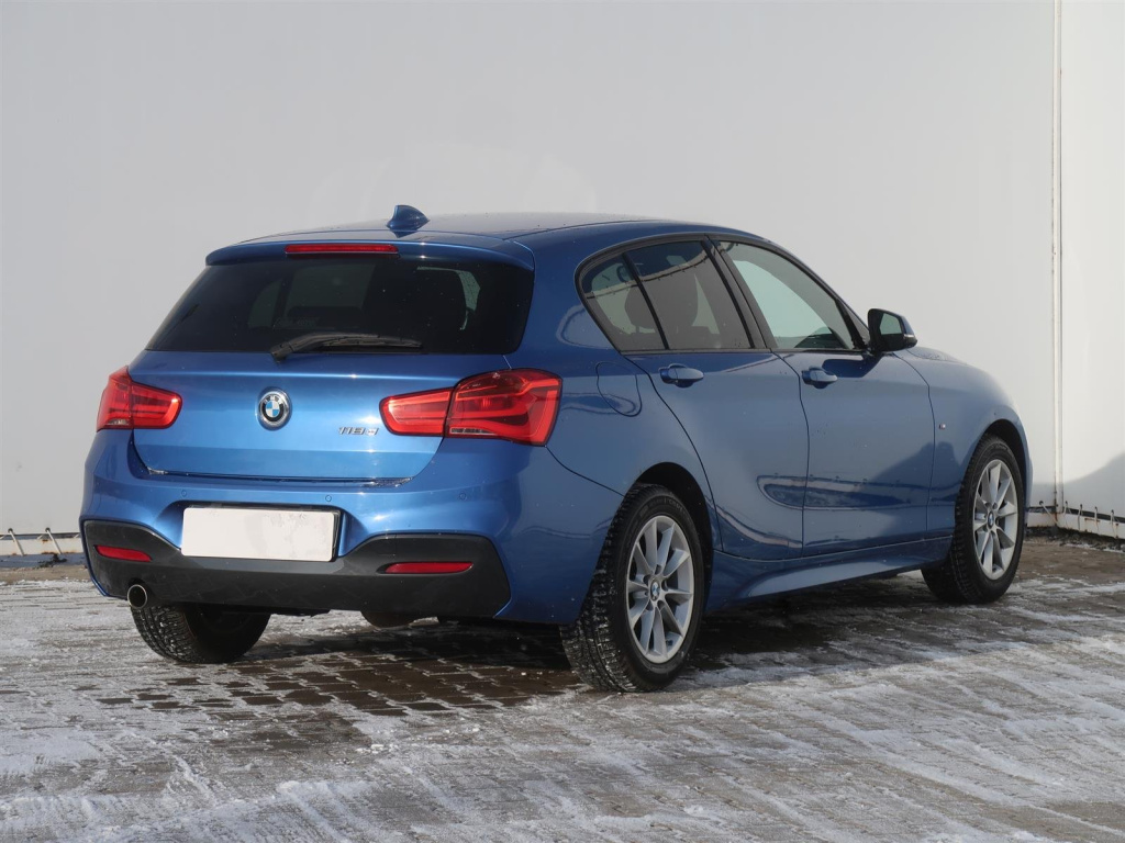 BMW 1