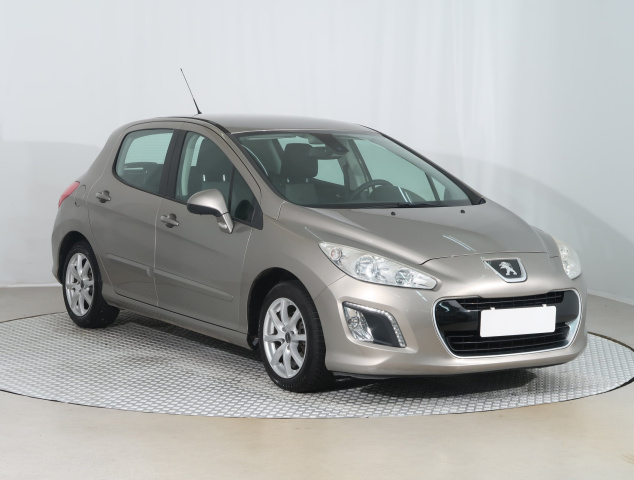 Peugeot 308 2011