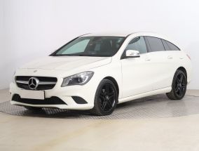 Mercedes-Benz CLA - 2015
