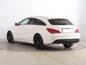 Mercedes-Benz CLA - 2015