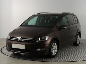 Volkswagen Touran - 2015