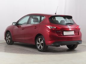 Nissan Pulsar - 2015