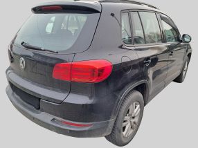 Volkswagen Tiguan - 2012