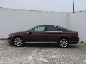 Volkswagen Passat - 2017