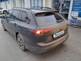 Volkswagen Golf - 2021