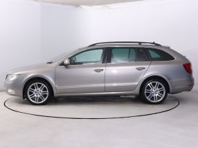 Skoda Superb - 2011