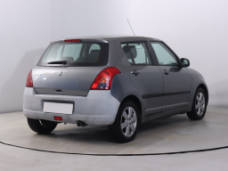 Suzuki Swift 2010