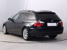 BMW 3 - 2009