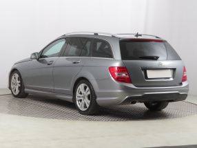 Mercedes-Benz C - 2012