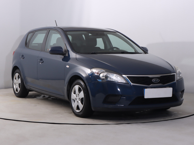 Kia Ceed 2011