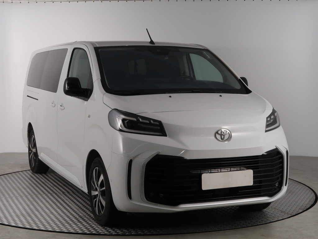 Toyota ProAce Verso