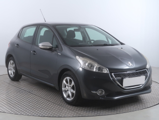 Peugeot 208, 2013