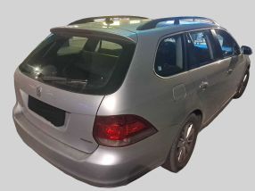 Volkswagen Golf - 2010