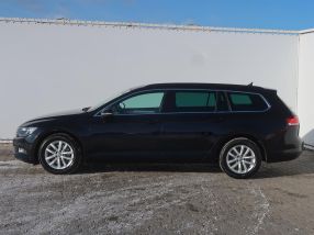 Volkswagen Passat - 2016