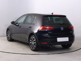 Volkswagen Golf - 2017