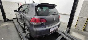 Volkswagen Golf - 2011
