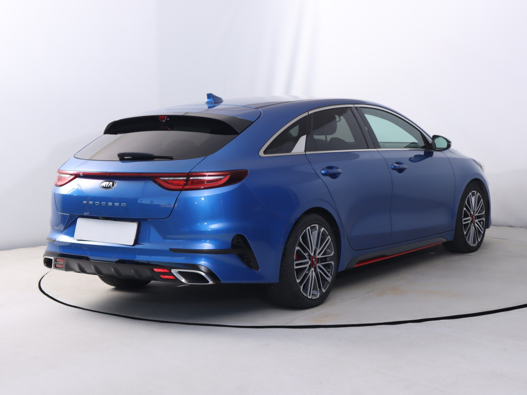 Kia ProCeed