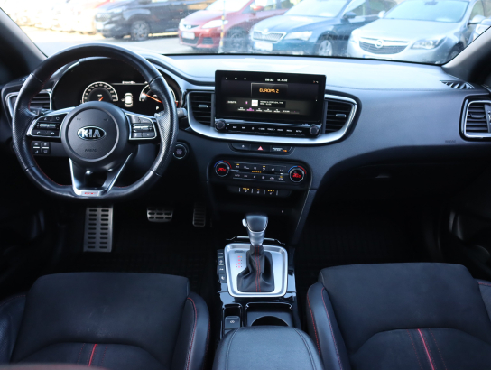 Kia ProCeed