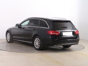 Mercedes-Benz C - 2015