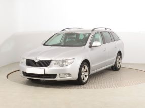 Skoda Superb - 2012