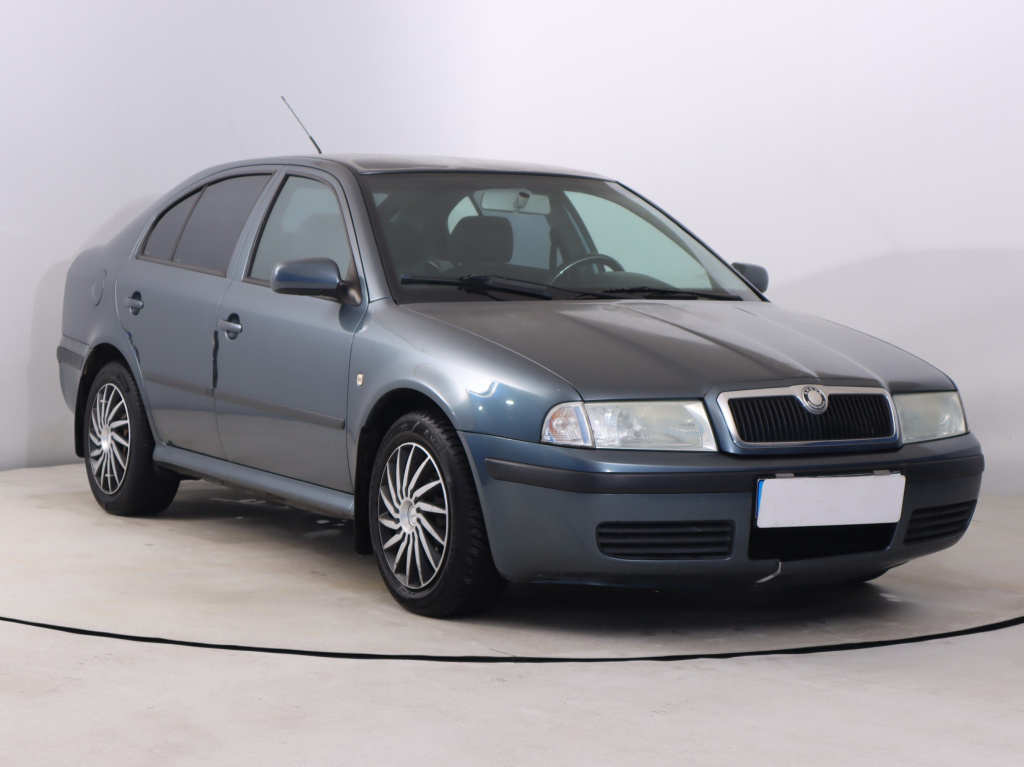 Škoda Octavia, 2003