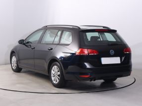 Volkswagen Golf - 2016