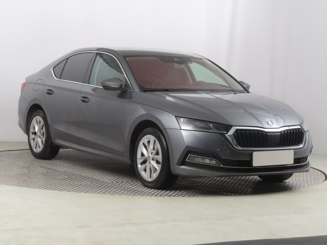 Škoda Octavia 2023